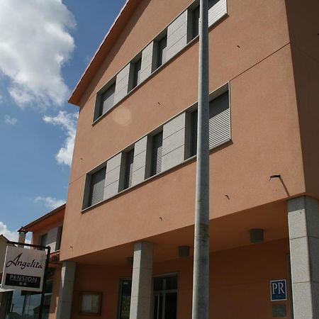 Pension Angelita Tabeaio Buitenkant foto