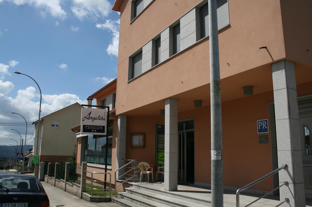 Pension Angelita Tabeaio Buitenkant foto
